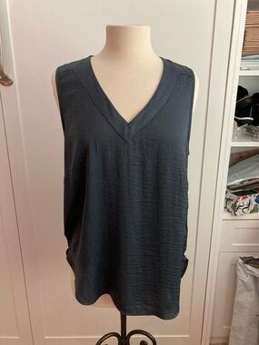 H&M v-neck silklike top